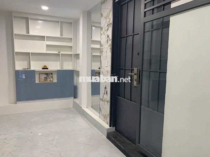 CC Cho Thuê Nhà HXH Đường Lê Văn Sỹ, Quận 3
