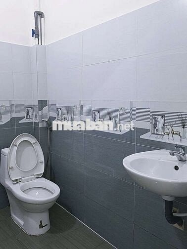 Nhà cấp 4, 52m², (4×13), nhà mới - dọn vào ở ngay. Chính chủ bán nhà