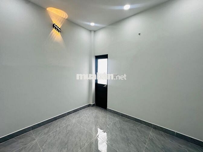 2 TẦNG- 3.1 x 8M- 2PN 2WC- XE HƠI CÁCH 20M- GẦN BX BUÝT HIỆP THÀNH