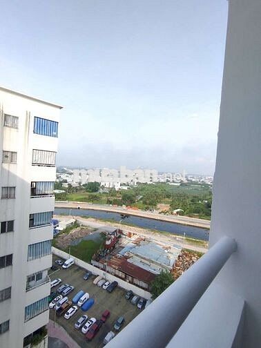 Bán căn hộ Lê Thành Tân Tạo 38,2m2 có nội thất 840tr bao phí 