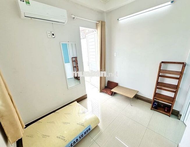 PHÒNG BAN CÔNG 2.8 TRIỆU - NGUYỄN ĐÌNH CHÍNH, PHÚ NHUẬN