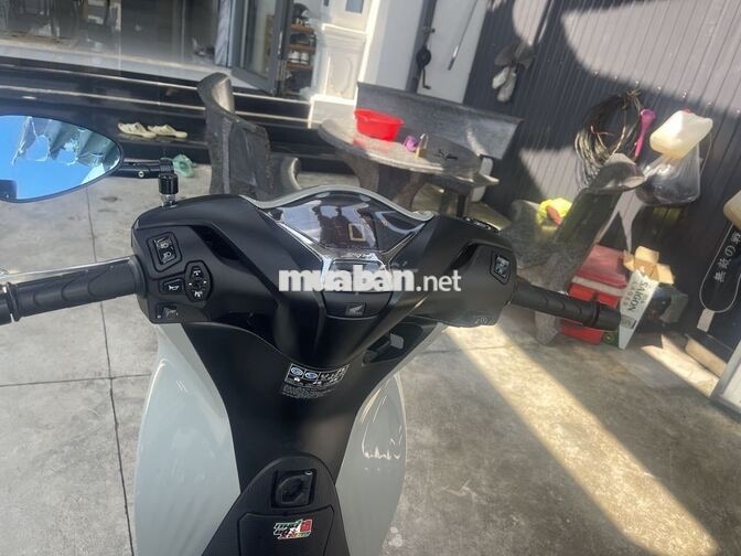 Honda SH 160i đăng kí lần đầu 2025