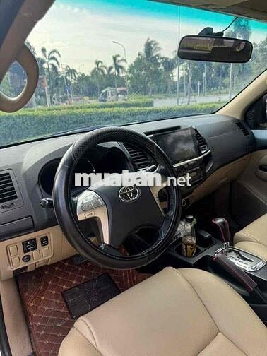 Toyota Fortuner 2014 Tự động 7 chỗ Đen