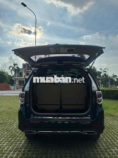 Toyota Fortuner 2014 Tự động 7 chỗ Đen