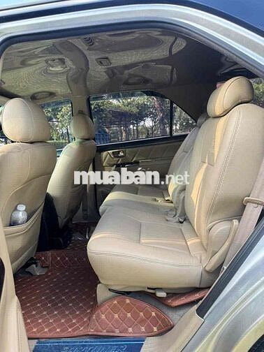 Toyota Fortuner 2014 Tự động 7 chỗ Đen