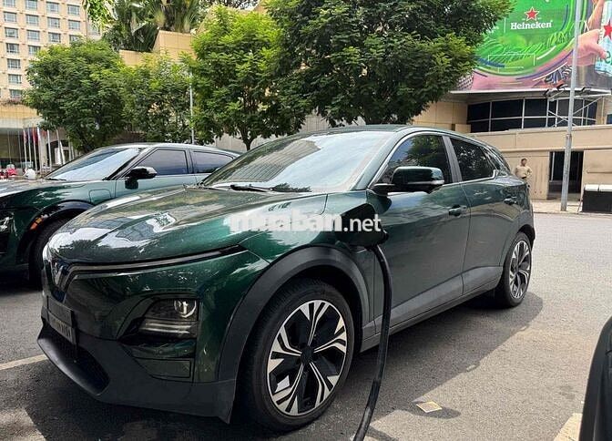 VinFast VF6 Plus 2025 Xanh rêu 19000 km
