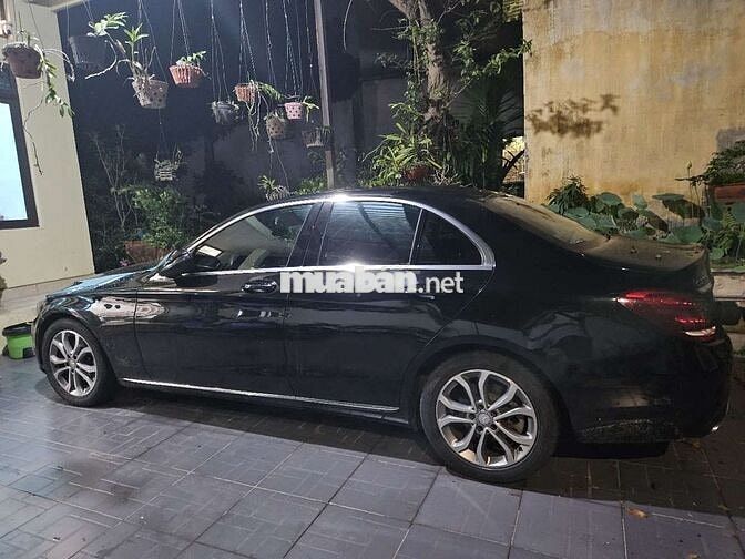 Mercedes-Benz C200 2015 Đen