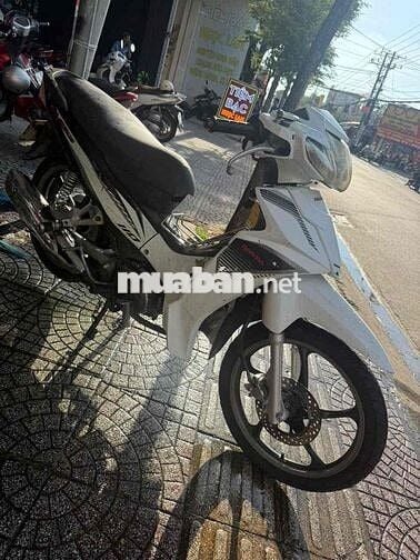 Honda Wave Blade 2017 Trắng Máy zin êm