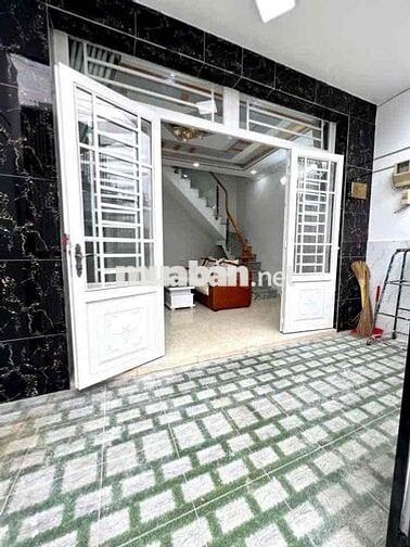 Nhanh tay thì còn - Nhà 3 phòng ngủ giá 8tr hẻm ô tô