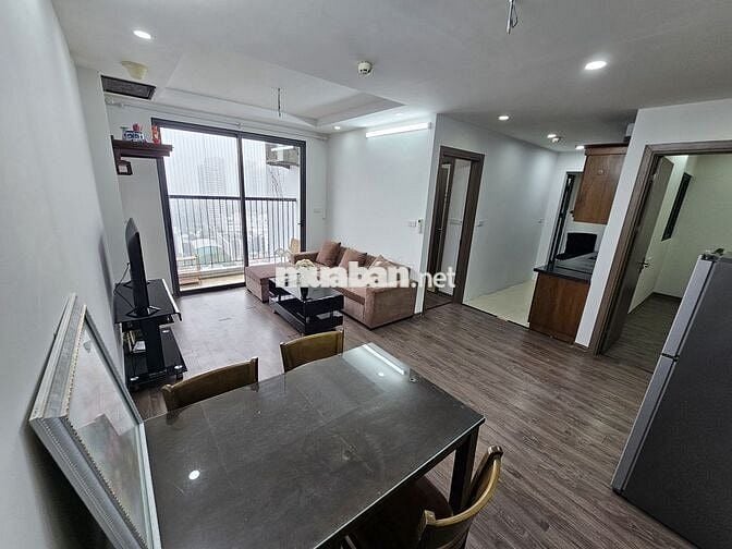 Cho thuê Helios Tower full đồ tầng trung view biệt thự
