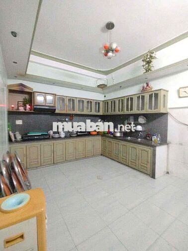 CHO THUÊ NHÀ VỪA Ở VỪA KINH DOANH MT TRƯƠNG ĐINH GẦN BIỂN