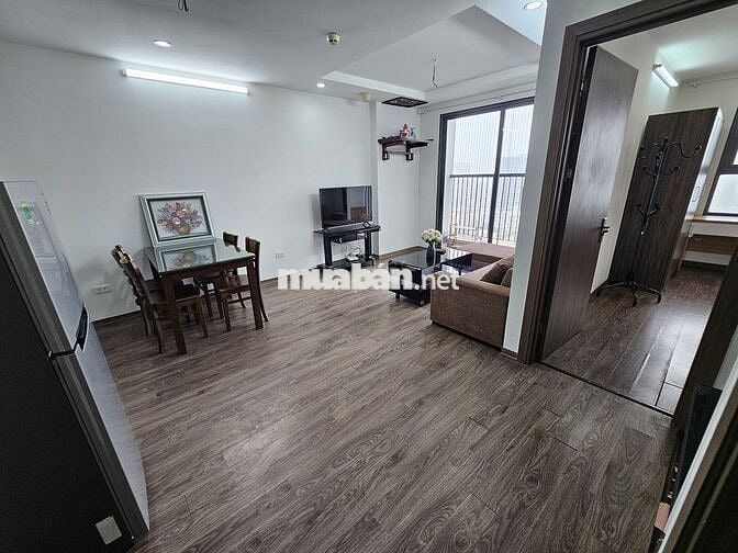 Cho thuê Helios Tower full đồ tầng trung view biệt thự