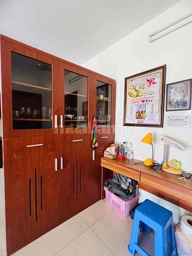 Cho thuê chung cư Phú Thọ, Nguyễn Thị Nhỏ - 90m2, 3PN, Full NT 14tr/th