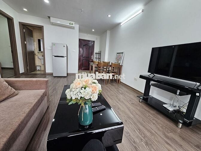 Cho thuê Helios Tower full đồ tầng trung view biệt thự