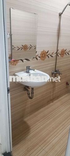 Phòng 20m2,Máy Lạnh,Giường,Cửa Sổ,Giờ Giấc Tự Do, 2tr2/Tháng