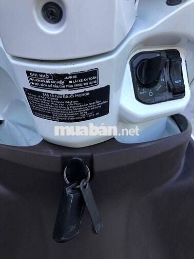 Honda Vision 2019 Smartkey Trắng