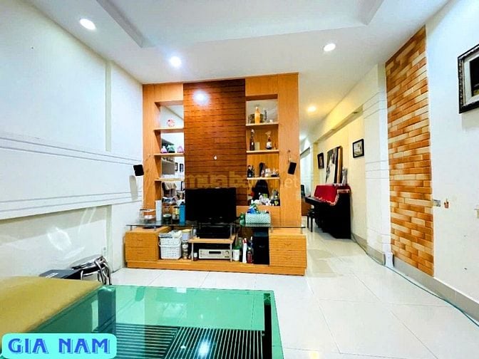 BÁN NHÀ MẶT TIỀN KINH DOANH : ĐƯỜNG BA GIA - P. 7 - Q. TÂN BÌNH -TPHCM