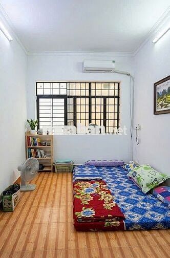 Bán nhà hẻm Ô tô Nguyễn Đình Chiểu, QUẬN 3, 43 m2 vuông vức, 9.4 tỷ
