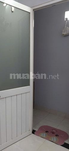 Cho thuê phòng lầu 1 Xô Viết Nghệ Tĩnh, P.26, Bình Thạnh, ML, WC riêng