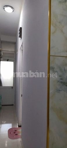 Cho thuê phòng lầu 1 Xô Viết Nghệ Tĩnh, P.26, Bình Thạnh, ML, WC riêng