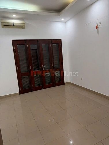 Cho thuê nhà khu F361, phố An Dương, P.Yên Phụ, Q.Tây Hồ