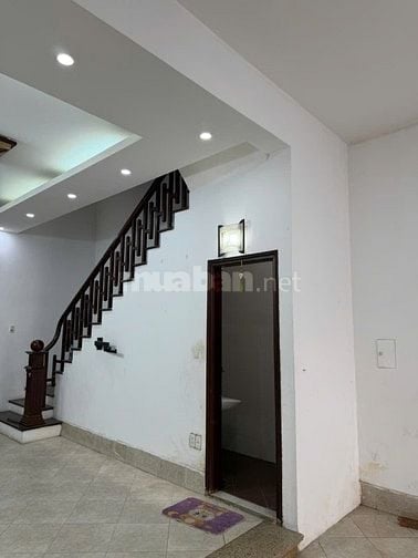 Cho thuê nhà khu F361, phố An Dương, P.Yên Phụ, Q.Tây Hồ