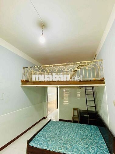Tôi cho thuê nguyên căn tập thể 40m2 phố Trần Cung giá siêu rẻ