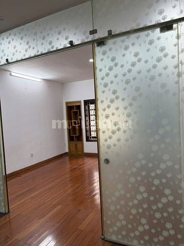 Cho thuê nhà khu F361, phố An Dương, P.Yên Phụ, Q.Tây Hồ