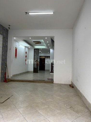 Cho thuê nhà khu F361, phố An Dương, P.Yên Phụ, Q.Tây Hồ