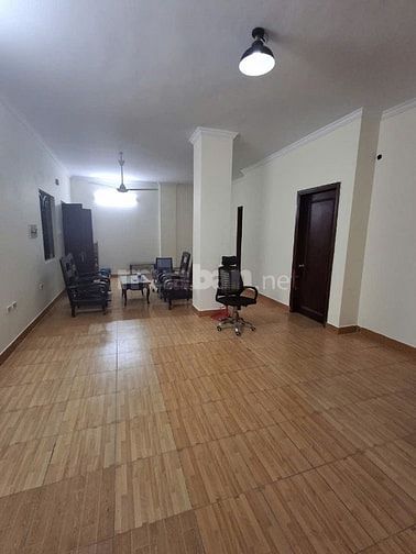 CHO THUÊ CĂN GÓC CHUNG CƯ 4PN SỐ 699 TRƯƠNG ĐỊNH - ĐỦ NỘI THẤT 