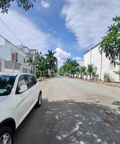 Bán nhà biệt thự khu dân cư Thạnh Xuấn , ngã 4 ga quận 12 , DT: 441m2