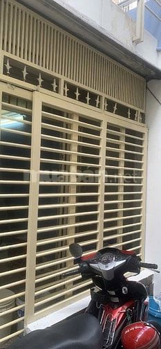 Cho thuê nhà hẻm Tùng Thiện Vương xin liên hệ sđt 0923613031