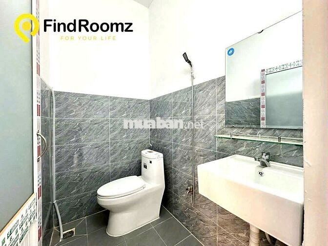 🌹Duplex tầng trệt, cửa sổ trời (Máy Lạnh) - Giữ tới đầu T9 
