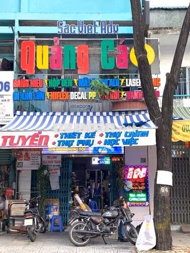 TUYỂN THỢ QUẢNG CÁO LƯƠNG 15TR