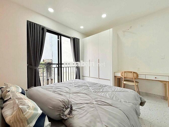 CHO THUÊ CĂN HỘ 1PN BAN CÔNG FULL NT GẦN S.BAY, CV GIA ĐỊNH, CV HVT.