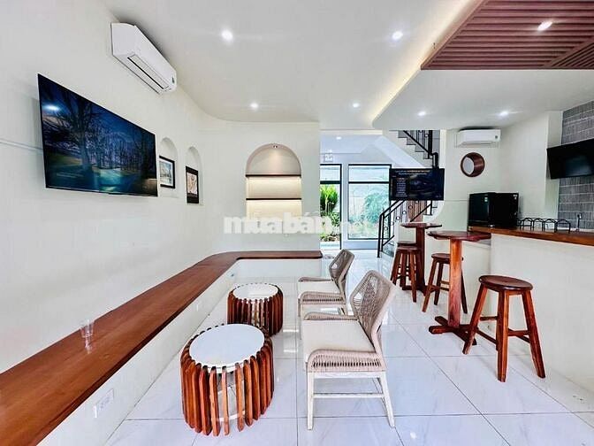 Tuyển nhân viên cho KHÁCH SẠN ROSE HILL Phú Quốc