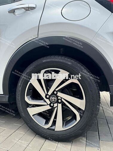 Toyota Raize 2022 Trắng 5 chỗ