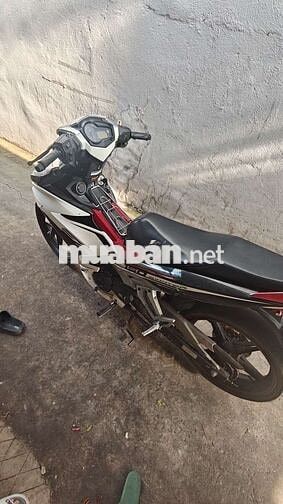 Yamaha Exciter 150 Trắng Đỏ Đen