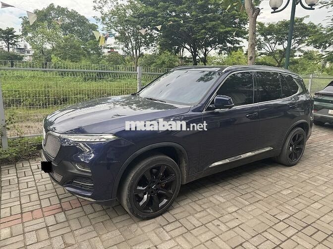 VinFast Lux SA Premium 2019 Xanh đen 80 vạn