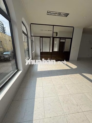 Siêu phẩm nguyên căn mặt tiền Tân Cảng 120m2 nhà trệt