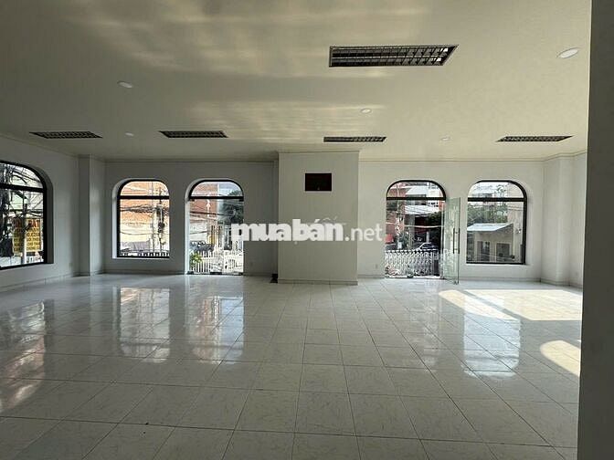 Siêu phẩm nguyên căn mặt tiền Tân Cảng 120m2 nhà trệt