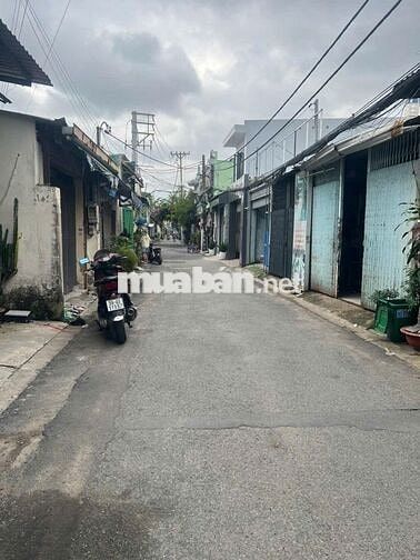 Bán Nhà mặt tiền Hẻm nhựa - đối diện bv quận 12