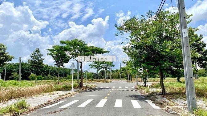 Chính chủ bán gấp lô đất thổ cư 90m2 - 997 triệu
