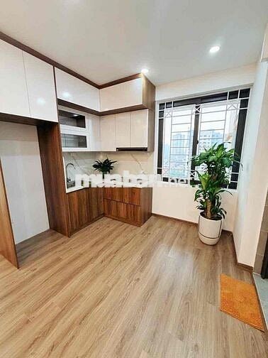 Căn Hộ Cầu Giấy 60m2 - Tầng 8 - Căn Góc - Ở Ngay - Giá 4,2 Tỷ - Hiếm