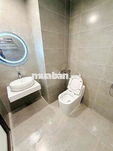Căn Hộ Cầu Giấy 60m2 - Tầng 8 - Căn Góc - Ở Ngay - Giá 4,2 Tỷ - Hiếm