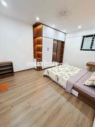 Căn Hộ Cầu Giấy 60m2 - Tầng 8 - Căn Góc - Ở Ngay - Giá 4,2 Tỷ - Hiếm