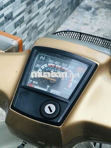 Honda Cub 82 /50cc Xe Nhật Bản có để , cực ngon