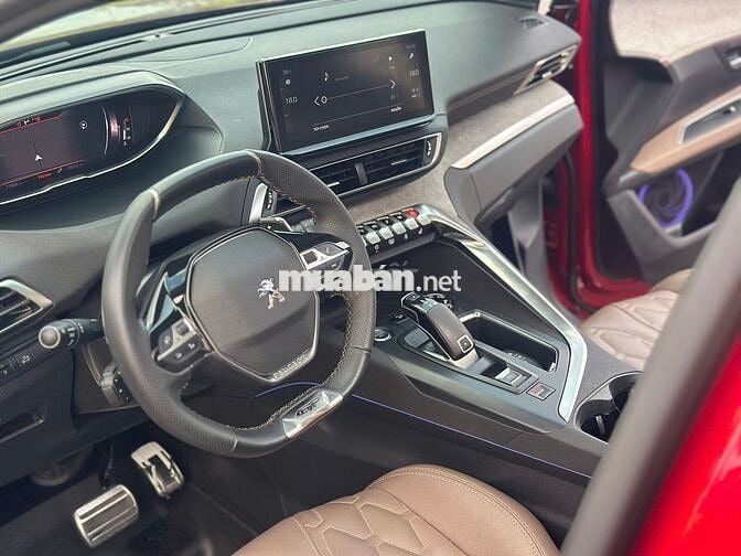 Peugeot 5008 GT 2024 SUV 7 chỗ Đỏ 17.000 km