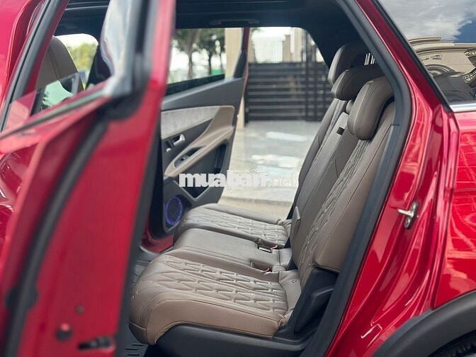 Peugeot 5008 GT 2024 SUV 7 chỗ Đỏ 17.000 km