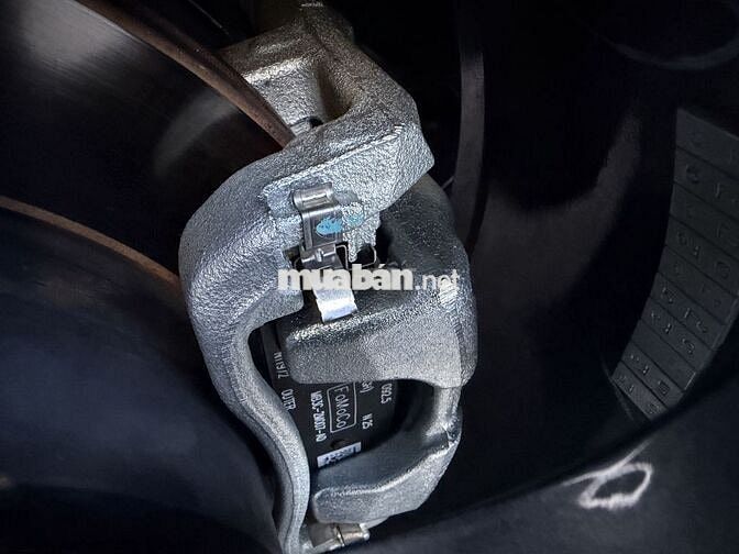 Ford Everest Titanium 1 cầu 2025 Trắng